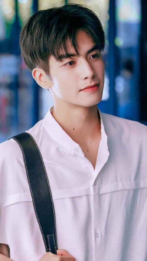 宋威龙狗仔爆料了吗视频,揭秘娱乐圈幕后真相 第2张 宋威龙狗仔爆料了吗视频,揭秘娱乐圈幕后真相 第2张